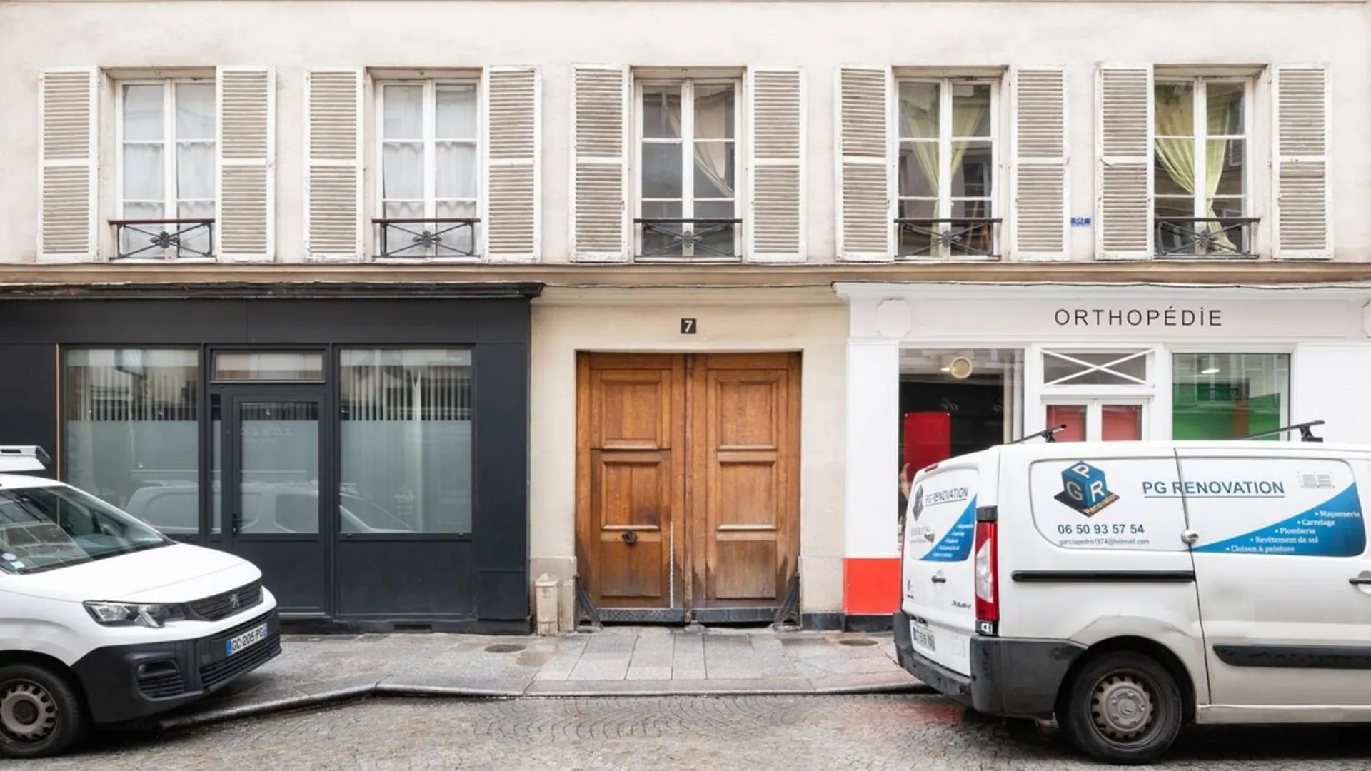 Central Parisian-style Studio Apart - Sentier