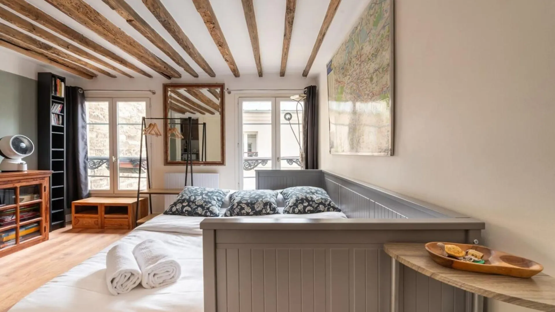 Central Parisian-style Studio Apart - Sentier * Paris